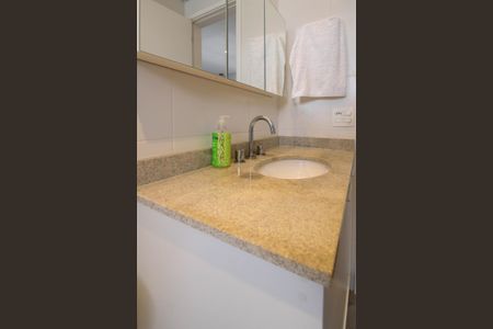 Apartamento à venda com 138m², 3 quartos e 2 vagas Apartamento à venda com 138m², 3 quartos e 2 vagasBanheiro Suíte 2