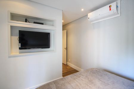 Apartamento à venda com 138m², 3 quartos e 2 vagas Apartamento à venda com 138m², 3 quartos e 2 vagasSuíte 2