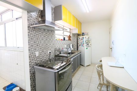 Apartamento à venda com 110m², 3 quartos e 1 vagaCozinha