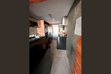 Apartamento para alugar com 120m², 2 quartos e 3 vagas Apartamento para alugar com 120m², 2 quartos e 3 vagasCozinha