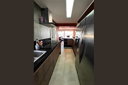 Apartamento para alugar com 120m², 2 quartos e 3 vagas Apartamento para alugar com 120m², 2 quartos e 3 vagasCozinha