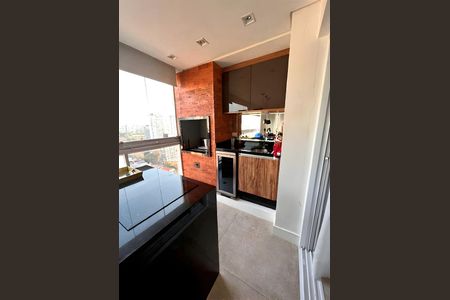 Apartamento para alugar com 120m², 2 quartos e 3 vagas Apartamento para alugar com 120m², 2 quartos e 3 vagasCozinha