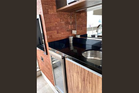 Apartamento para alugar com 120m², 2 quartos e 3 vagas Apartamento para alugar com 120m², 2 quartos e 3 vagasCozinha