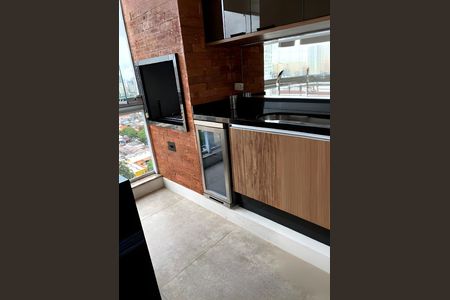 Apartamento para alugar com 120m², 2 quartos e 3 vagas Apartamento para alugar com 120m², 2 quartos e 3 vagasCozinha