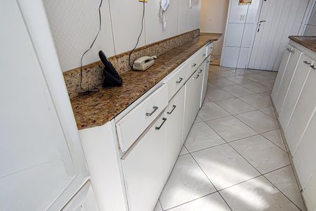 Apartamento à venda com 86m², 3 quartos e 1 vagacozinha e area de serviço