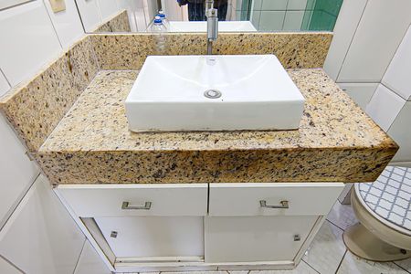 Apartamento à venda com 86m², 3 quartos e 1 vagabanheiro social