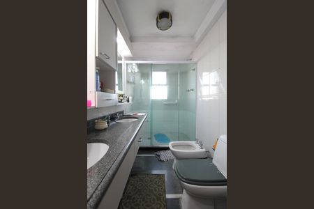 Apartamento à venda com 187m², 3 quartos e 3 vagasBanheiro da Suíte