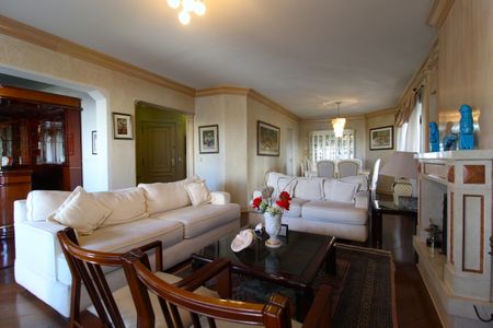 Sala de apartamento à venda com 3 quartos, 187m² em Indianópolis, São Paulo