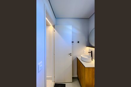 Studio à venda com 28m², 1 quarto e sem vaga Studio à venda com 28m², 1 quarto e sem vagaBanheiro