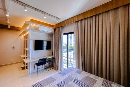 Studio à venda com 28m², 1 quarto e sem vaga Studio à venda com 28m², 1 quarto e sem vagaSala/Quarto