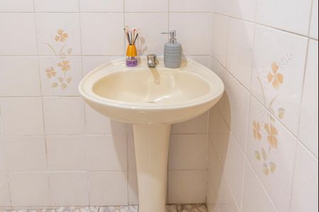 Casa para alugar com 189m², 3 quartos e 2 vagas Casa para alugar com 189m², 3 quartos e 2 vagasBanheiro 1