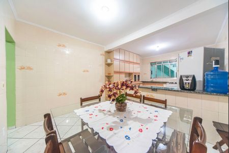 Casa para alugar com 189m², 3 quartos e 2 vagas Casa para alugar com 189m², 3 quartos e 2 vagasCopa