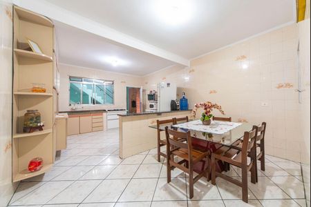 Casa para alugar com 189m², 3 quartos e 2 vagas Casa para alugar com 189m², 3 quartos e 2 vagasCopa