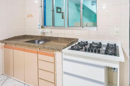 Casa para alugar com 189m², 3 quartos e 2 vagas Casa para alugar com 189m², 3 quartos e 2 vagasCozinha