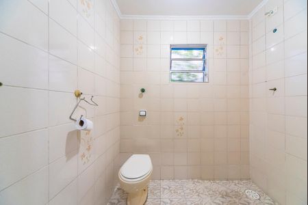 Casa para alugar com 189m², 3 quartos e 2 vagas Casa para alugar com 189m², 3 quartos e 2 vagasBanheiro 1