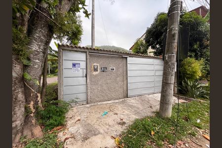 Casa para alugar com 63m², 2 quartos e sem vaga Casa para alugar com 63m², 2 quartos e sem vagaFachada