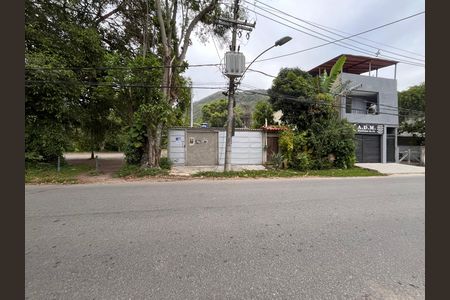 Casa para alugar com 63m², 2 quartos e sem vaga Casa para alugar com 63m², 2 quartos e sem vagaFachada