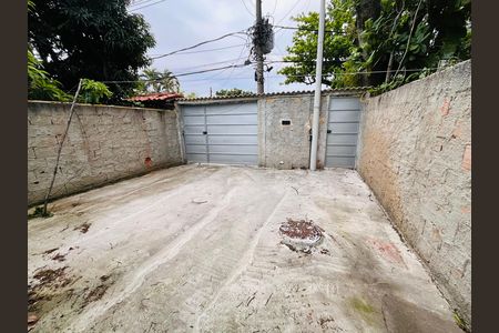 Quintal de casa para alugar com 2 quartos, 63m² em Recreio dos Bandeirantes, Rio de Janeiro
