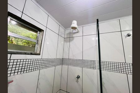 Casa para alugar com 63m², 2 quartos e sem vaga Casa para alugar com 63m², 2 quartos e sem vagaBanheiro Social