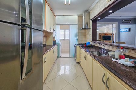 Apartamento para alugar com 190m², 2 quartos e 1 vagaCozinha