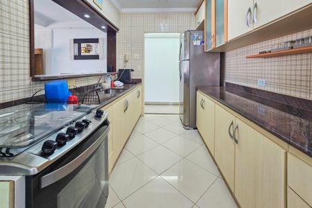 Apartamento para alugar com 190m², 2 quartos e 1 vagaCozinha
