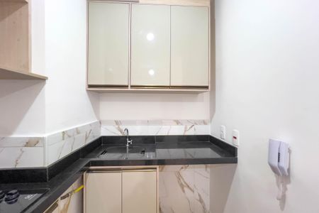 Apartamento para alugar com 37m², 2 quartos e sem vaga Apartamento para alugar com 37m², 2 quartos e sem vagaCozinha e Área de Serviço