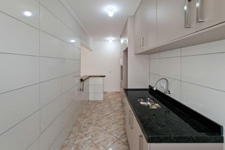 Apartamento para alugar com 80m², 2 quartos e 2 vagasCozinha