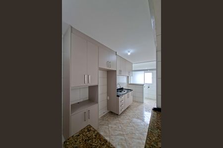 Apartamento para alugar com 80m², 2 quartos e 2 vagasCozinha