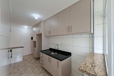 Apartamento para alugar com 80m², 2 quartos e 2 vagasCozinha