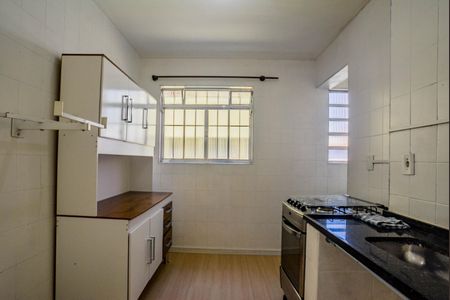Apartamento para alugar com 52m², 2 quartos e 1 vaga Apartamento para alugar com 52m², 2 quartos e 1 vagaCozinha e Área de Serviço