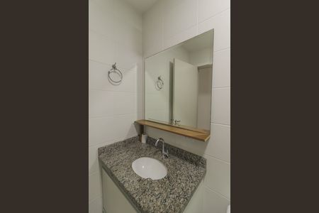 Apartamento para alugar com 53m², 2 quartos e 1 vaga Apartamento para alugar com 53m², 2 quartos e 1 vagaBanheiro