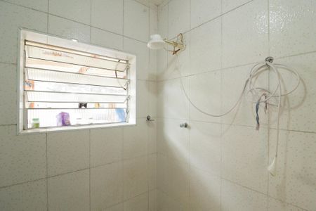 Casa à venda com 270m², 2 quartos e 6 vagasBanheiro