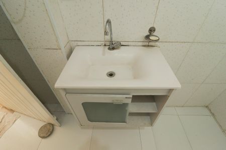 Casa à venda com 270m², 2 quartos e 6 vagasBanheiro