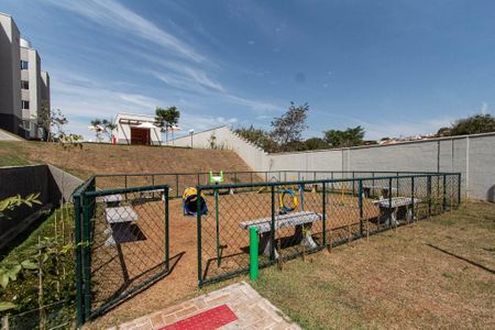 Apartamento para alugar com 42m², 2 quartos e 1 vagaÁrea comum - Pet