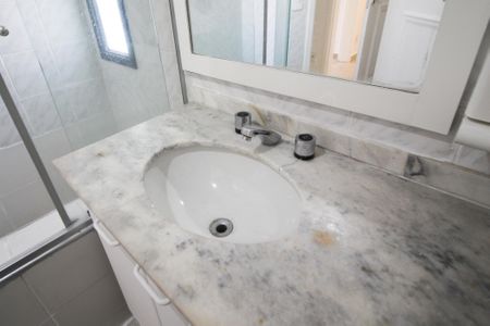 Apartamento para alugar com 110m², 3 quartos e 2 vagasBanheiro da Suíte