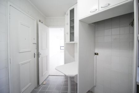 Apartamento para alugar com 110m², 3 quartos e 2 vagasCozinha