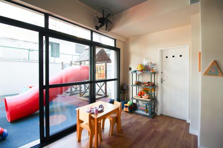 Apartamento para alugar com 110m², 3 quartos e 2 vagasÁrea comum