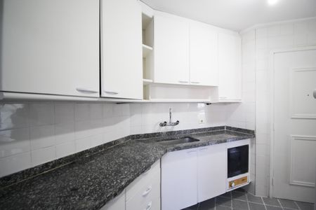 Apartamento para alugar com 110m², 3 quartos e 2 vagasCozinha