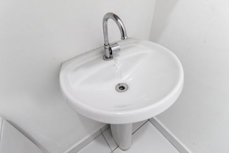 Apartamento para alugar com 34m², 2 quartos e sem vagaBanheiro