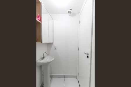 Apartamento para alugar com 34m², 2 quartos e sem vagaBanheiro