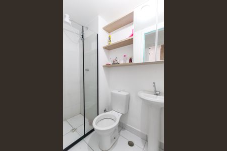 Apartamento para alugar com 34m², 2 quartos e sem vagaBanheiro