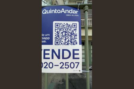 Apartamento à venda com 134m², 3 quartos e 2 vagas Apartamento à venda com 134m², 3 quartos e 2 vagasPlaquinha