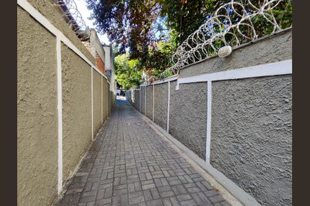 Apartamento à venda com 93m², 2 quartos e 1 vaga Apartamento à venda com 93m², 2 quartos e 1 vagaFachada e portaria