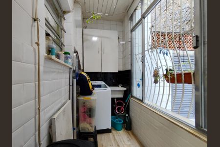 Apartamento à venda com 93m², 2 quartos e 1 vaga Apartamento à venda com 93m², 2 quartos e 1 vagaÁrea de Serviço