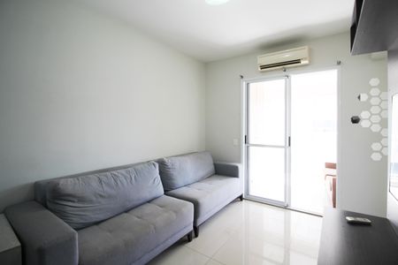 Apartamento para alugar com 69m², 2 quartos e 1 vagaSala