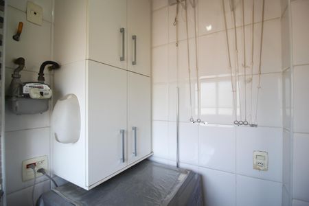 Apartamento para alugar com 69m², 2 quartos e 1 vagaÁrea de Serviço