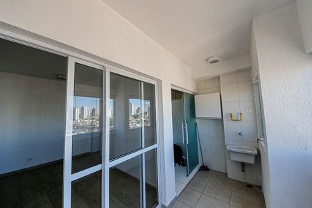 Apartamento à venda com 60m², 2 quartos e 1 vagaVaranda