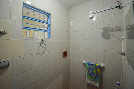 Casa para alugar com 70m², 2 quartos e 1 vaga Casa para alugar com 70m², 2 quartos e 1 vagaBanheiro