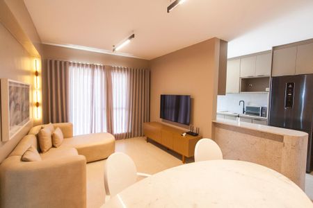 Sala de apartamento para alugar com 2 quartos, 80m² em Centro, Uberlândia