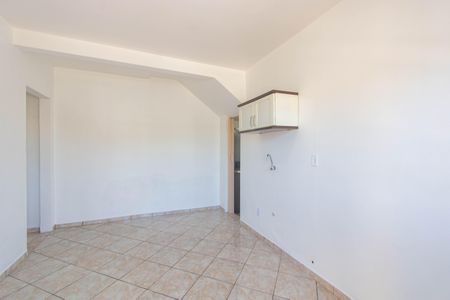 Apartamento para alugar com 33m², 1 quarto e sem vaga Apartamento para alugar com 33m², 1 quarto e sem vagaSala/Cozinha